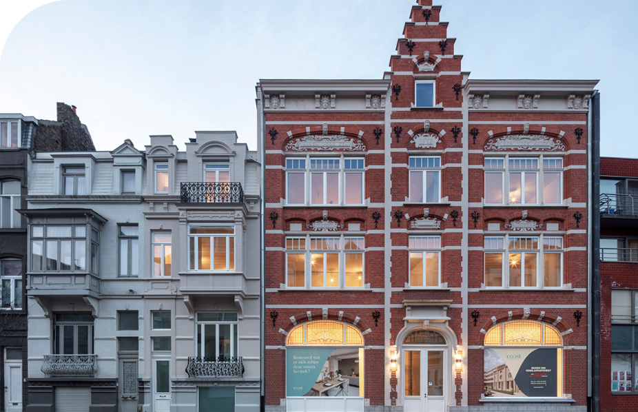 Wie interesse heeft in een investering in een assistentiewoning, wil weten wat de stappen zijn. Hier leggen we glashelder uit hoe het in zijn werk gaat. Inclusief voor- en nadelen.
